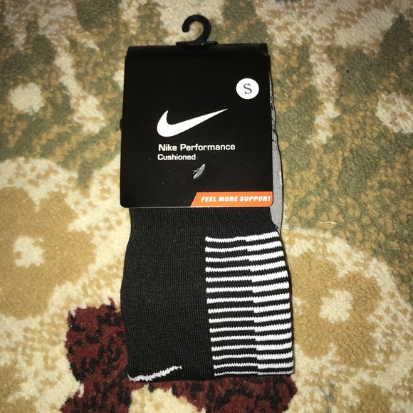 nike youth soccer socks